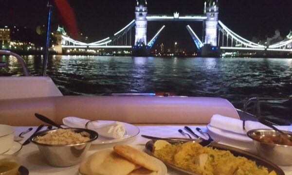 Luxury yacht hire on the Thames