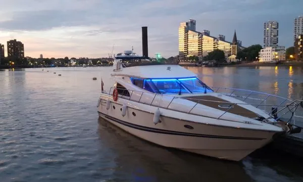 Cruises on The Thames