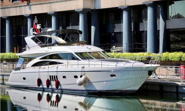 Luxury Yacht Hire on the Thames